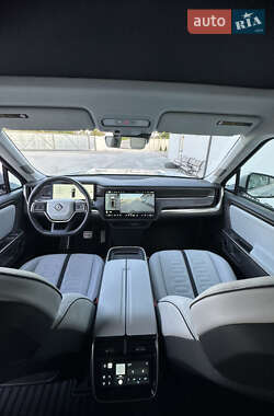 Пикап Rivian R1T 2023 в 