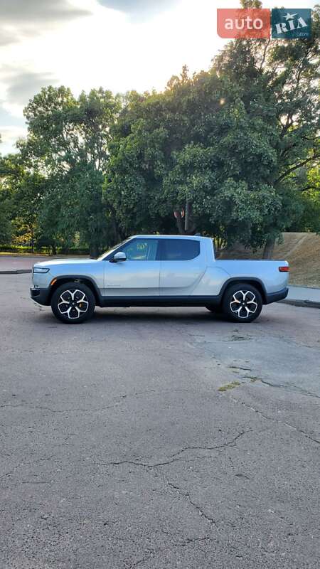 Пікап Rivian R1T 2022 в Кропивницькому