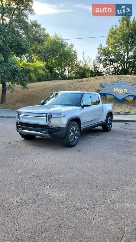 Пікап Rivian R1T 2022 в Кропивницькому