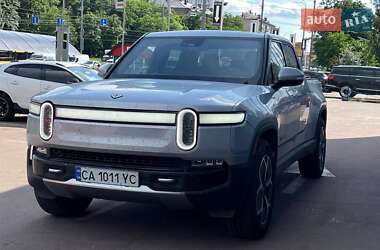 Пикап Rivian R1T 2023 в 
