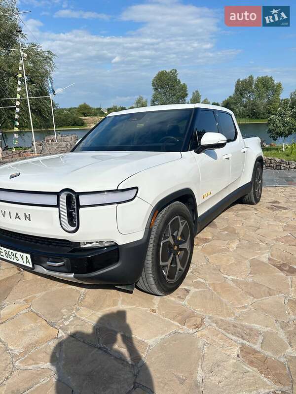 Пикап Rivian R1T 2022 в 
