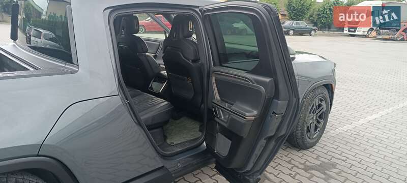 Пікап Rivian R1T 2022 в Городку