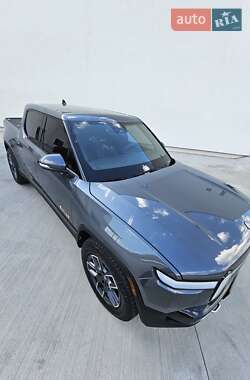 Пікап Rivian R1T 2022 в 