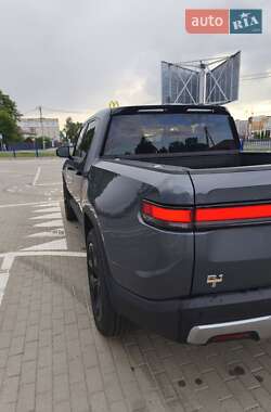 Пикап Rivian R1T 2022 в 