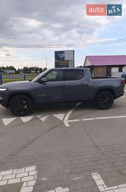 Пикап Rivian R1T 2022 в 