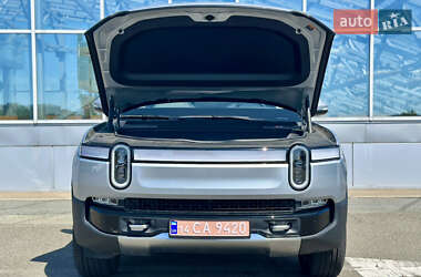 Пікап Rivian R1T 2022 в 