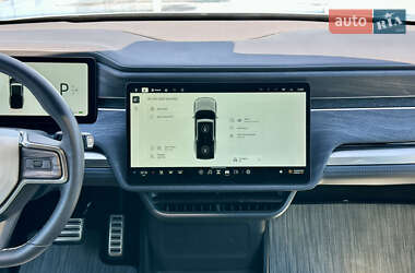 Пікап Rivian R1T 2022 в 