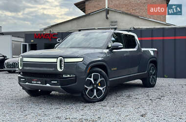 Пікап Rivian R1T 2022 в 