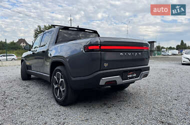 Пікап Rivian R1T 2022 в 