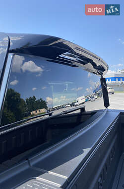 Пікап Rivian R1T 2022 в 