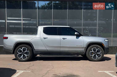 Пікап Rivian R1T 2022 в 