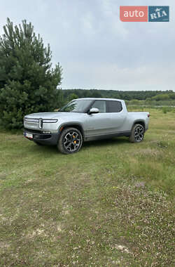 Пікап Rivian R1T 2023 в Рівному