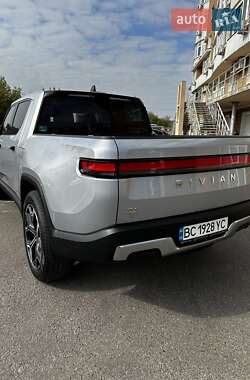 Пикап Rivian R1T 2023 в 