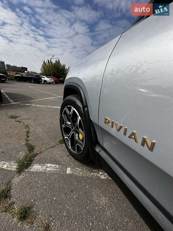Пикап Rivian R1T 2023 в Харькове