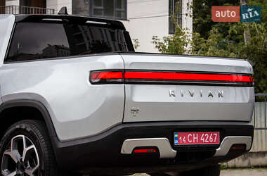 Пикап Rivian R1T 2023 в 