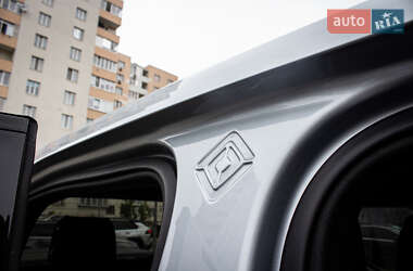 Пикап Rivian R1T 2023 в 