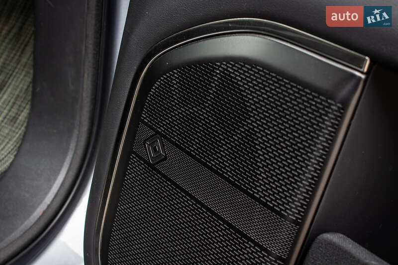 Пікап Rivian R1T 2023 в Львові