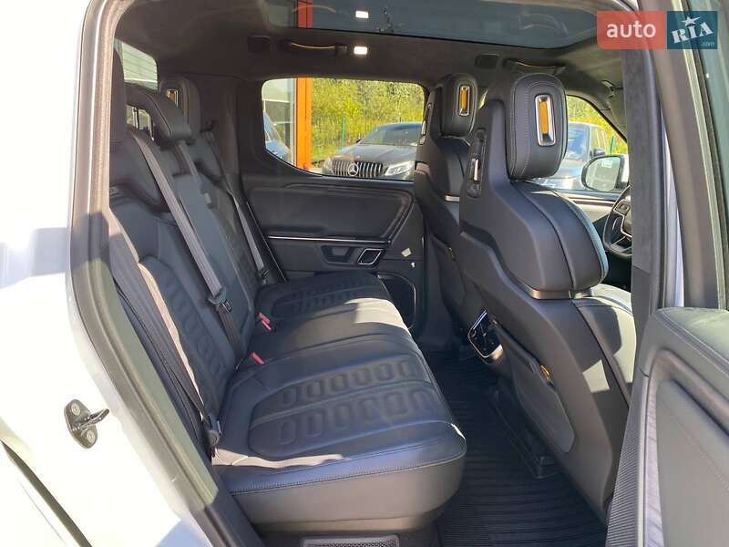 Пикап Rivian R1T 2022 в Львове