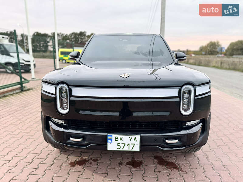Пикап Rivian R1T 2022 в Ровно