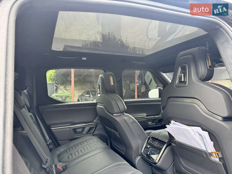 Пикап Rivian R1T 2022 в Ровно