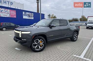 Пікап Rivian R1T 2022 в  фото 3 Пікап Rivian R1T 2022 в
