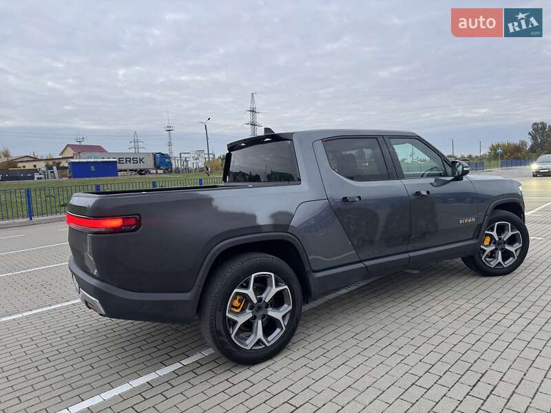 Пикап Rivian R1T 2022 в Нововолынске фото 6 Пикап Rivian R1T 2022 в Нововолынске