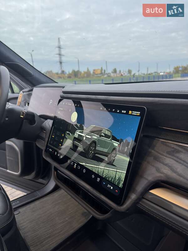 Пикап Rivian R1T 2022 в Нововолынске фото 27 Пикап Rivian R1T 2022 в Нововолынске