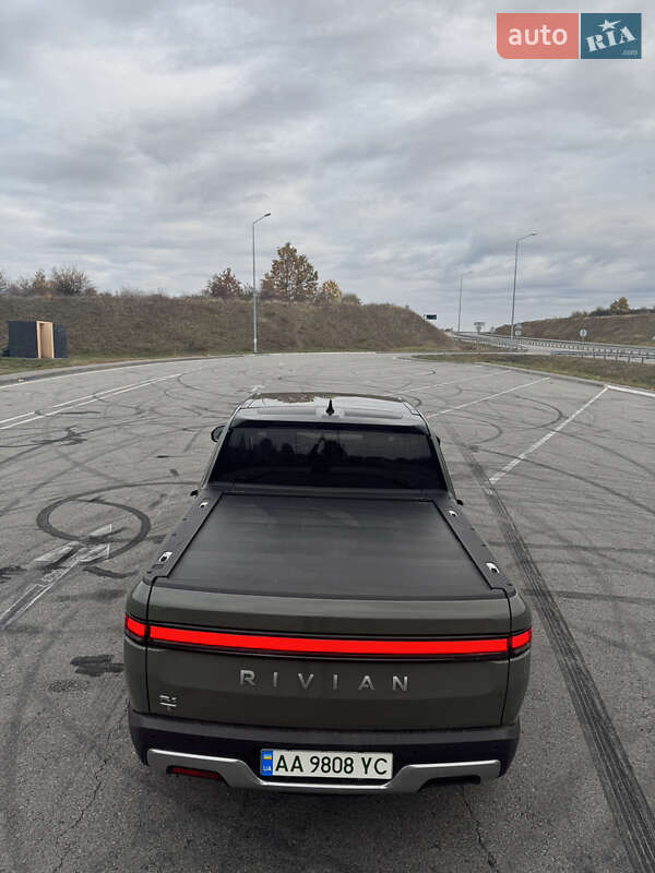 Пикап Rivian R1T 2022 в Полтаве фото 6 Пикап Rivian R1T 2022 в Полтаве