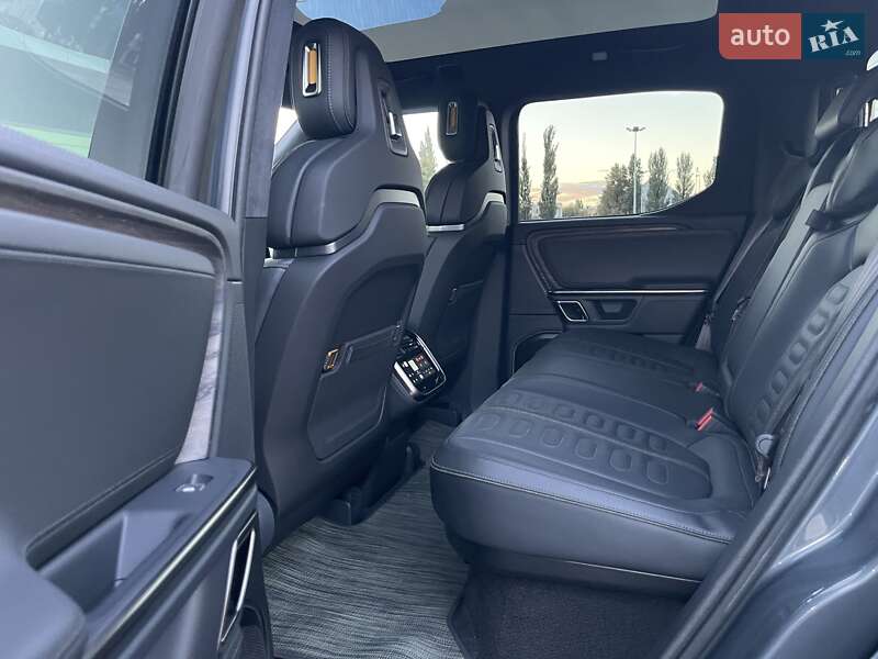 Пікап Rivian R1T 2022 в Києві
