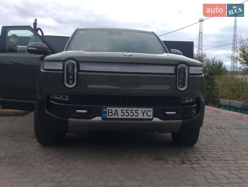 Пикап Rivian R1T 2022 в Кропивницком фото 8 Пикап Rivian R1T 2022 в Кропивницком