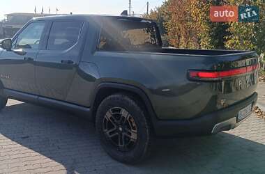 Пікап Rivian R1T 2023 в  фото 5 Пікап Rivian R1T 2023 в