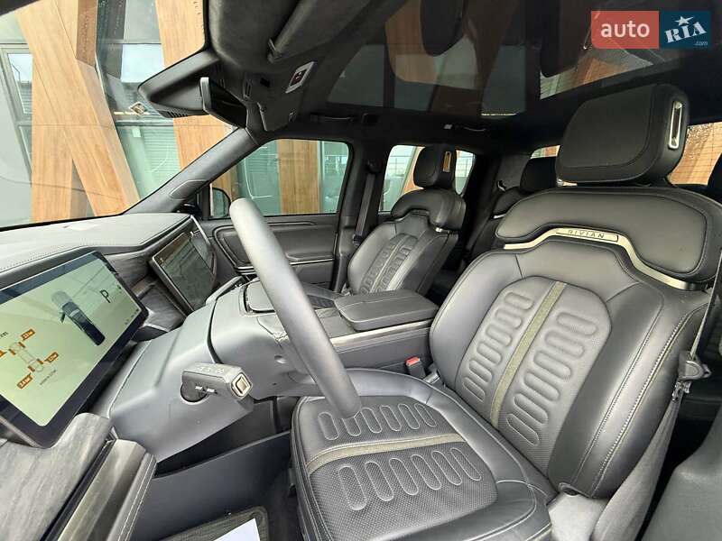 Пикап Rivian R1T 2023 в Луцке фото 19 Пикап Rivian R1T 2023 в Луцке