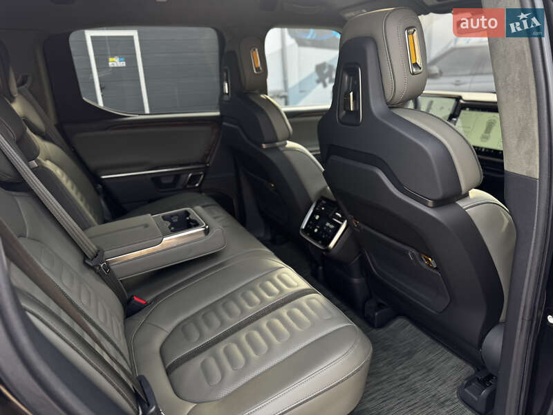 Пікап Rivian R1T 2023 в Житомирі