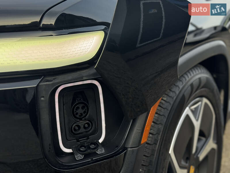 Пікап Rivian R1T 2023 в Житомирі