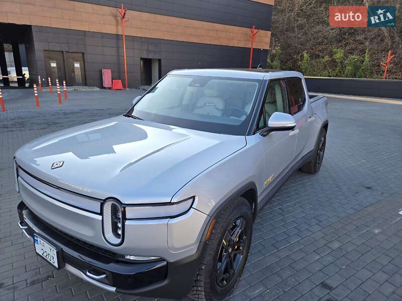 Пікап Rivian R1T 2022 в Києві