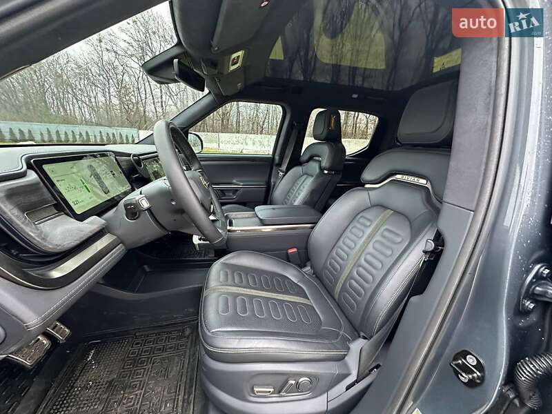 Пикап Rivian R1T 2022 в Луцке фото 17 Пикап Rivian R1T 2022 в Луцке
