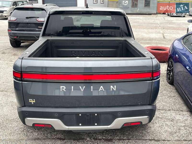 Внедорожник / Кроссовер Rivian R1T 2023 в Киеве фото 5 Внедорожник / Кроссовер Rivian R1T 2023 в Киеве
