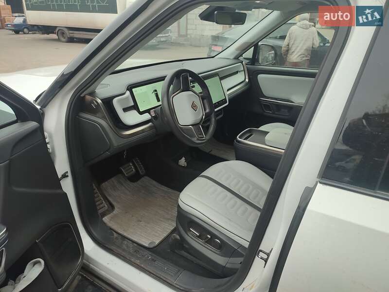 Пикап Rivian R1T 2023 в Киеве