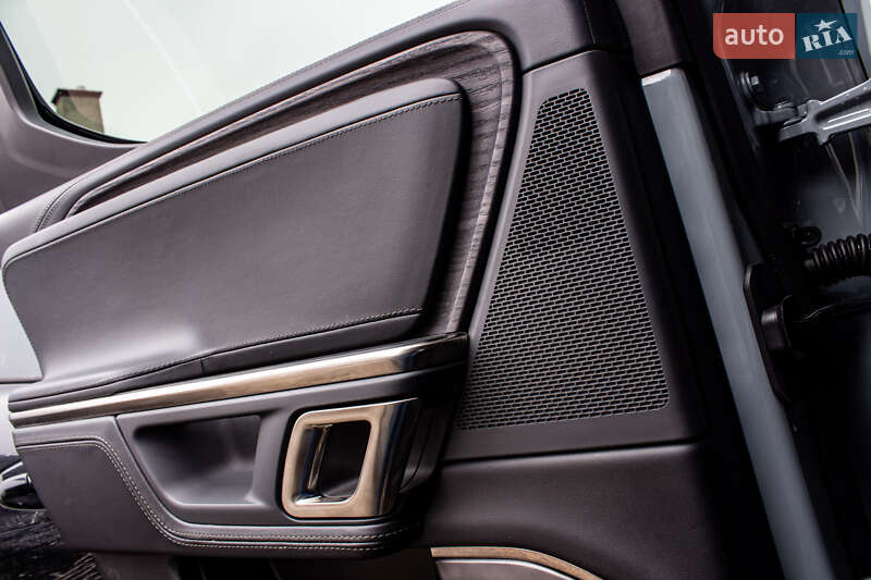 Пикап Rivian R1T 2023 в Львове