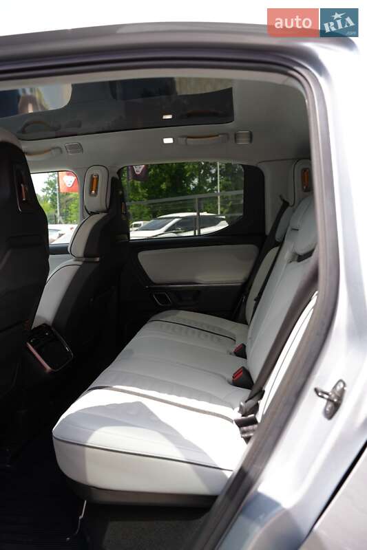 Пікап Rivian R1T 2022 в Коростені фото 24 Пікап Rivian R1T 2022 в Коростені