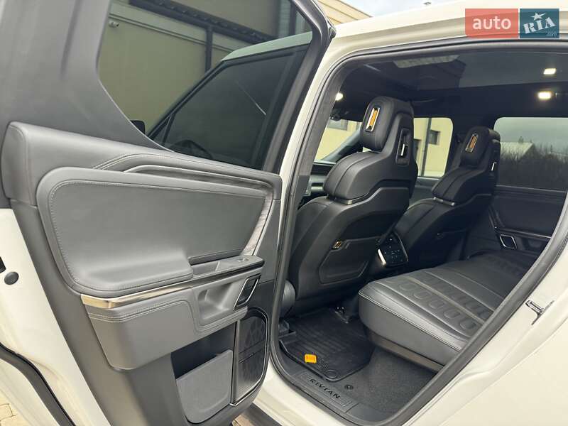 Пикап Rivian R1T 2022 в Черновцах фото 34 Пикап Rivian R1T 2022 в Черновцах