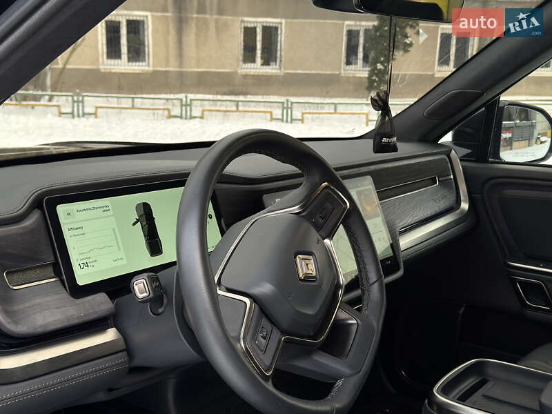 Пикап Rivian R1T 2024 в Коростышеве