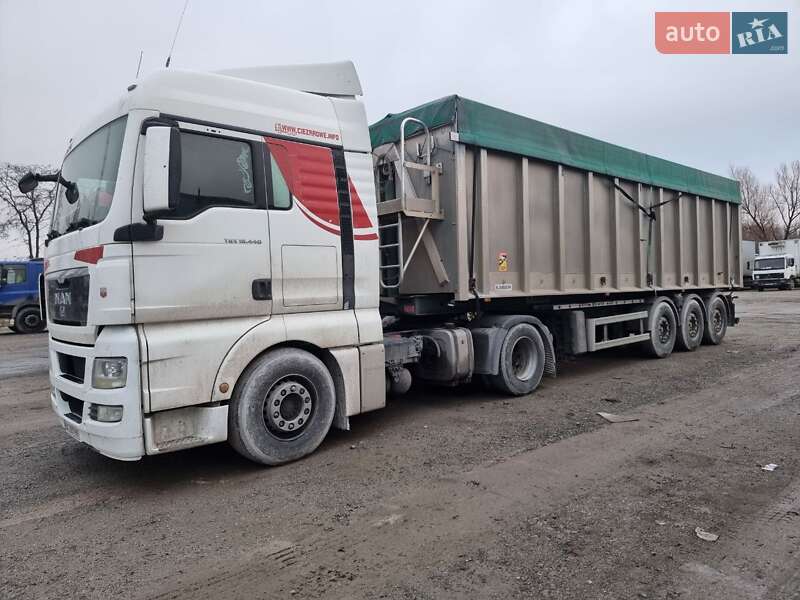 Самоскид напівпричіп Robuste Kaiser 2006 в Кам'янець-Подільському