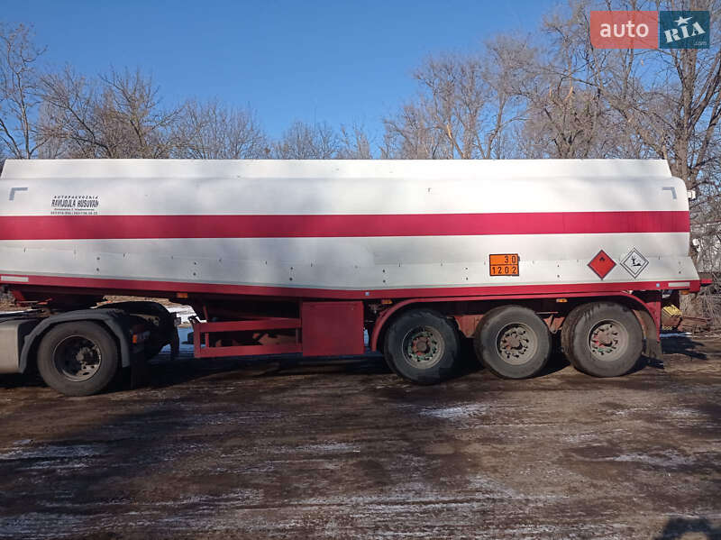 Цистерна полуприцеп Rohr Rohr 1996 в Одессе