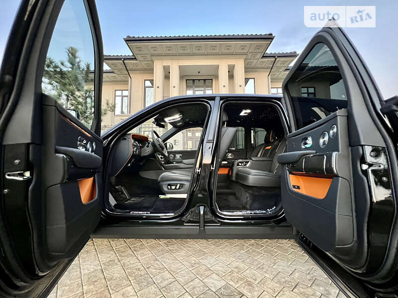 Внедорожник / Кроссовер Rolls-Royce Cullinan 2021 в Одессе