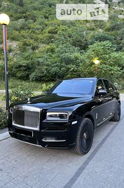 Позашляховик / Кросовер Rolls-Royce Cullinan 2019 в 