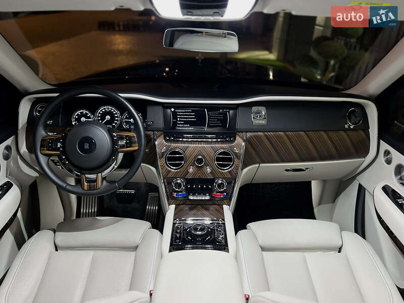 Внедорожник / Кроссовер Rolls-Royce Cullinan 2019 в Одессе