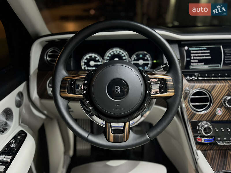 Внедорожник / Кроссовер Rolls-Royce Cullinan 2019 в Одессе