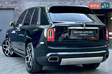Внедорожник / Кроссовер Rolls-Royce Cullinan 2019 в 