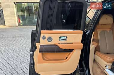 Позашляховик / Кросовер Rolls-Royce Cullinan 2020 в 